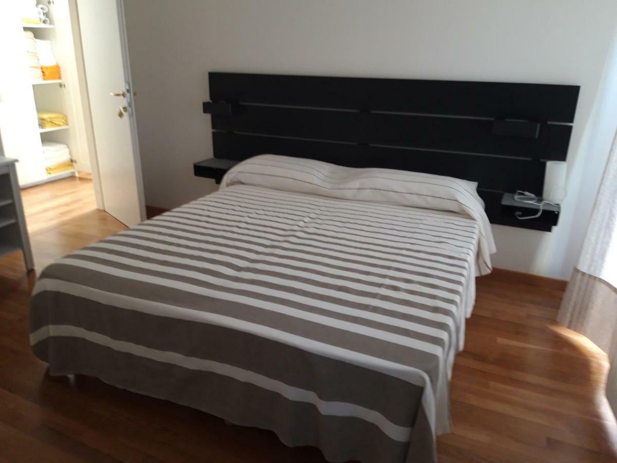 Al 106 Hotel Triëst Buitenkant foto